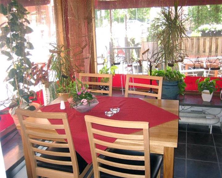 Hotell Aqva Restaurang & Bar Ett Biosfaerhotell Med Fokus Pa Hallbarhet Mariestad Restaurante foto