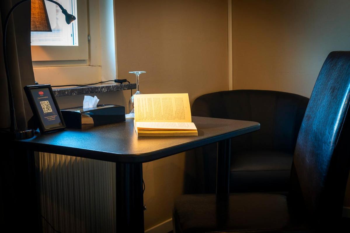 Hotell Aqva Restaurang & Bar Ett Biosfaerhotell Med Fokus Pa Hallbarhet Mariestad Exterior foto